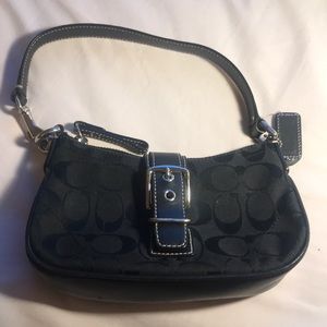 COPY - Black signature Coach bag